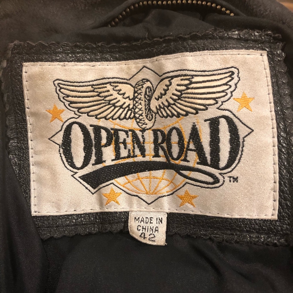 Leather jacket - Picture 7 of 8